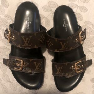 AUTHENTIC Louis Vuitton Bom Dia Flat Mule